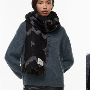 Aritzia Wilfred wool blanket scarf